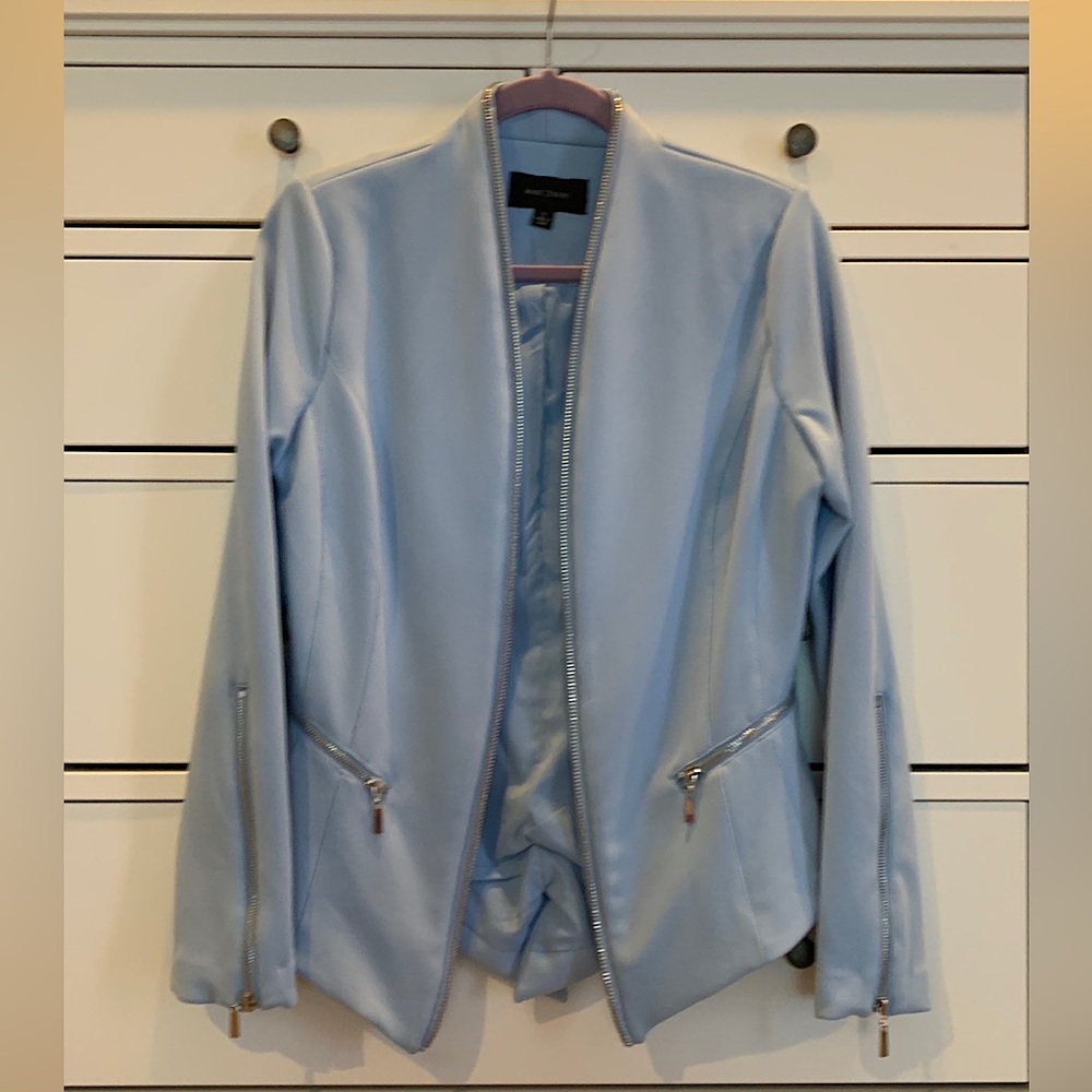 WOMEN’S BLAZER